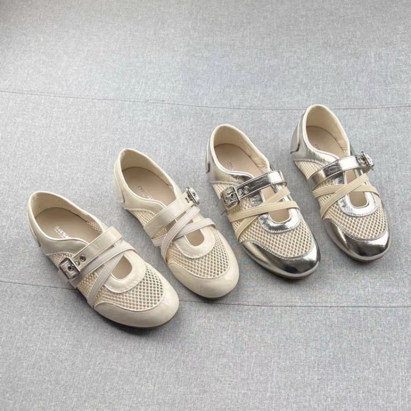 Women'S Shoes Casual Sneakers - Nieuwe gevlochten holle sneakers met gesp,