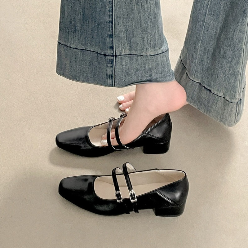 Vierkante neus lage hak dames  - Women Shoes Heels recensie en prijs